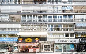 Ilice 3-C Apartment Levante Beach